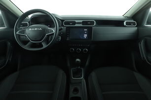 Interieur voorzijde gezien vanaf de achterbank