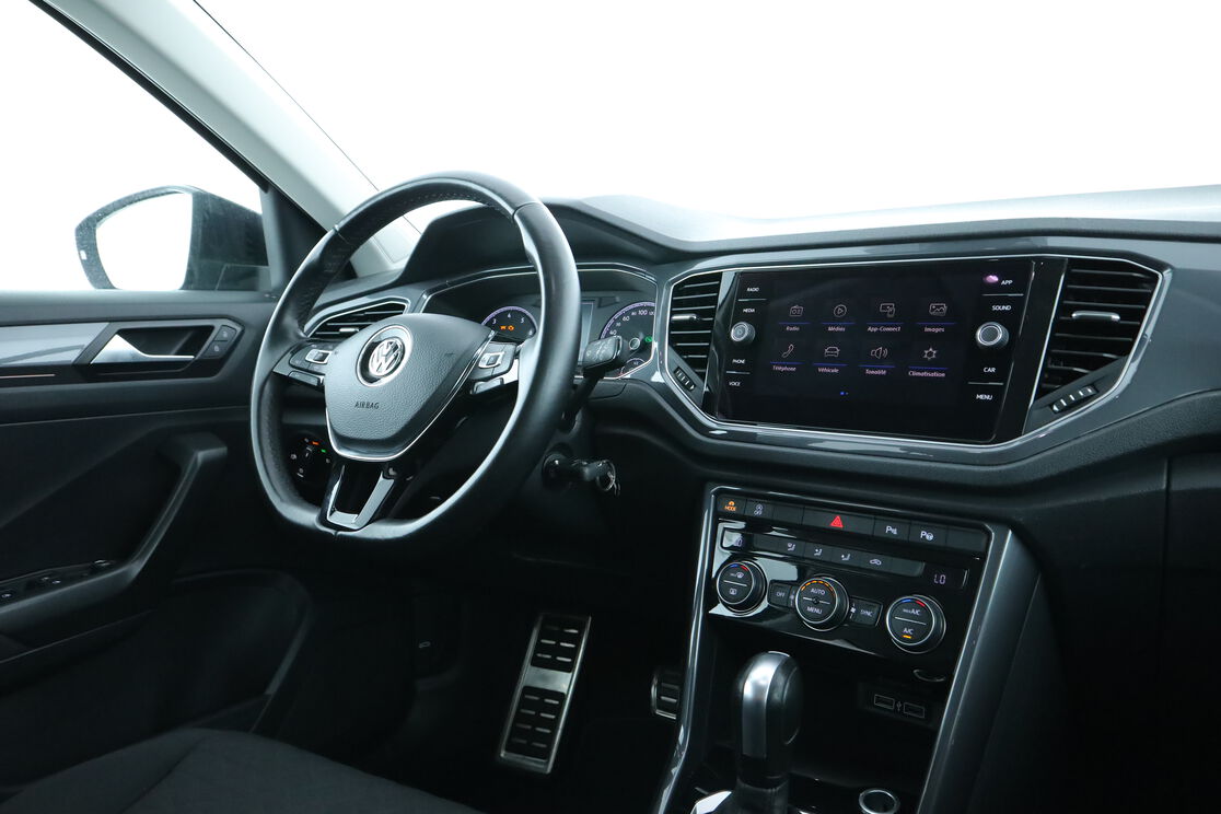 Intérieur côté conducteur depuis le siège arrière