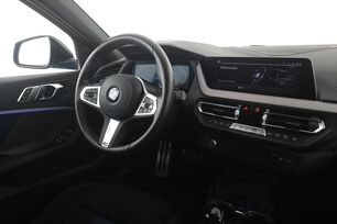 Innenraum Fahrerseite des Rücksitzes