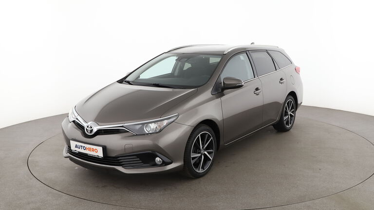 Toyota Auris Touring Sports