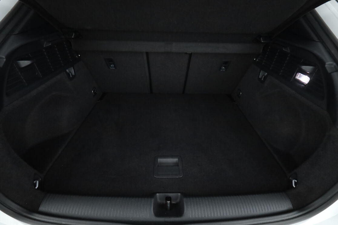 Intérieur coffre 2