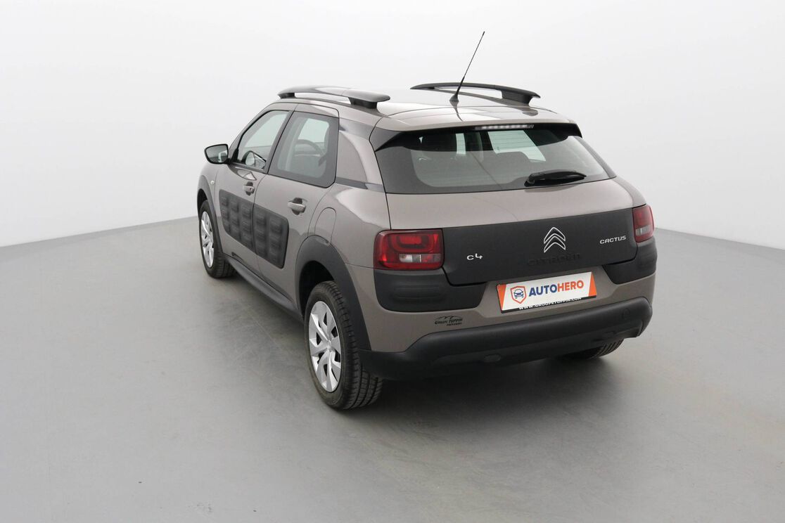 Citroen C4 Cactus 1.2 e-THP Feel, Essence, 11 580