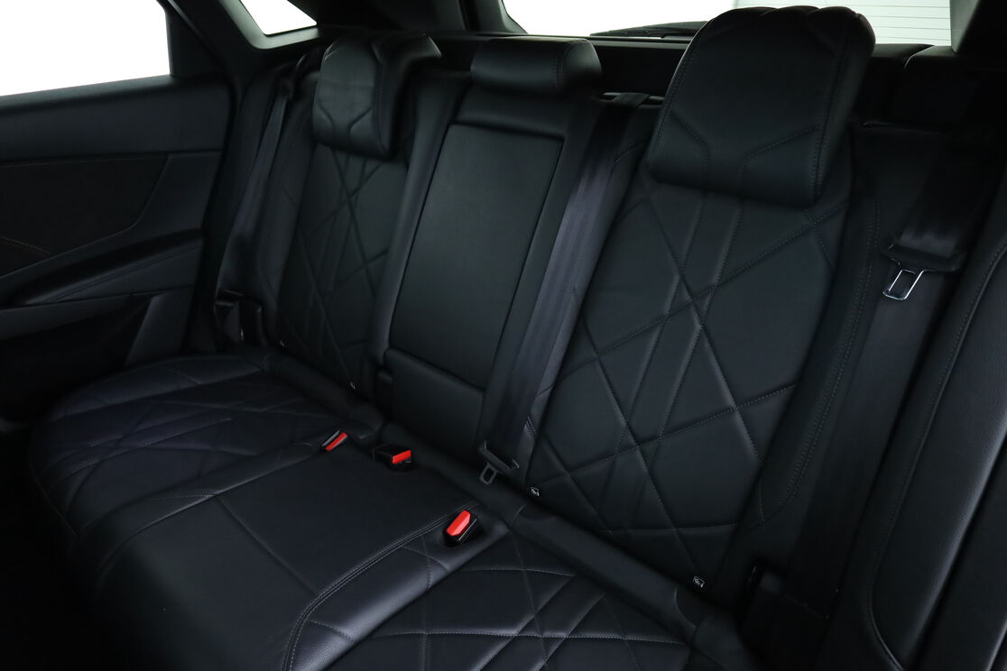 Intérieur sièges arrière depuis le côté conducteur