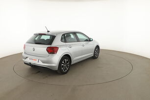 Extérieur arrière droit