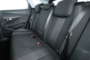 Intérieur sièges arrière depuis le côté conducteur