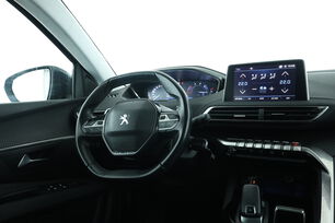 Intérieur côté conducteur depuis le siège arrière