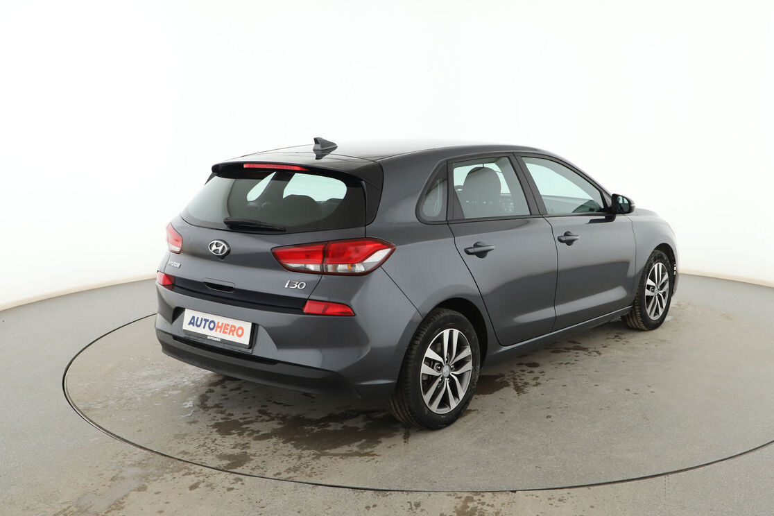 Exterior posterior derecho