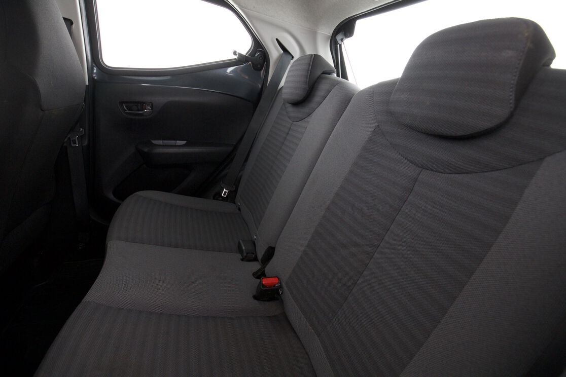 Baksäte bakom förarsätet