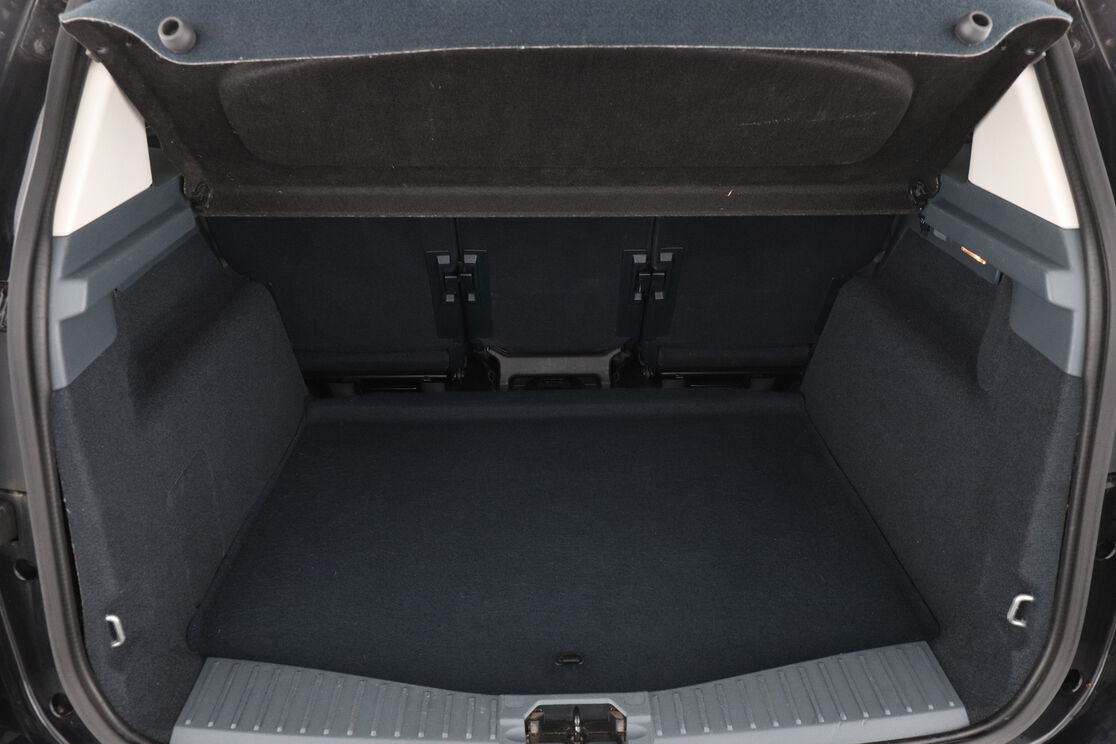 Kofferbak interieur 2