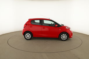 Extérieur côté droit