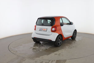 Exterior posterior derecho