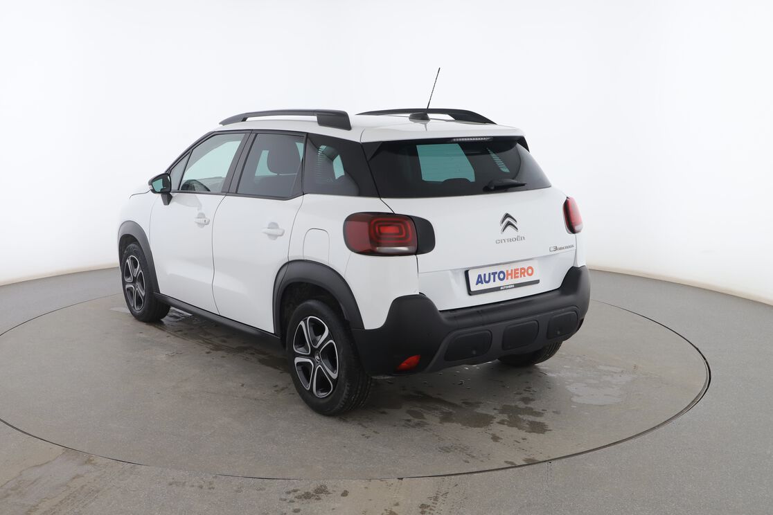 Exterior trasero izquierdo