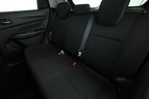 Intérieur sièges arrière depuis le côté conducteur