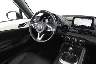 Intérieur côté conducteur depuis le siège arrière