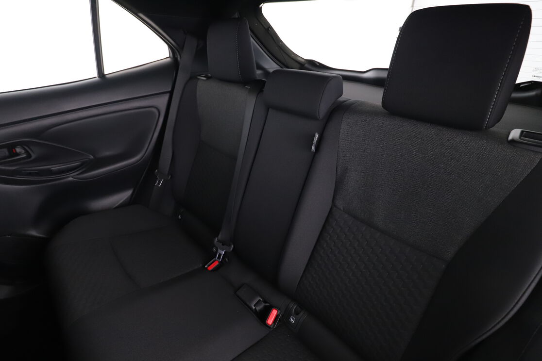 Interno sedili posteriori, dal lato guidatore