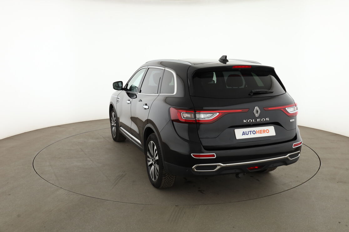 Extérieur arrière gauche