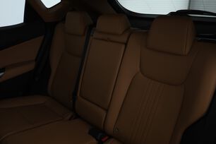 Intérieur sièges arrière depuis le côté conducteur