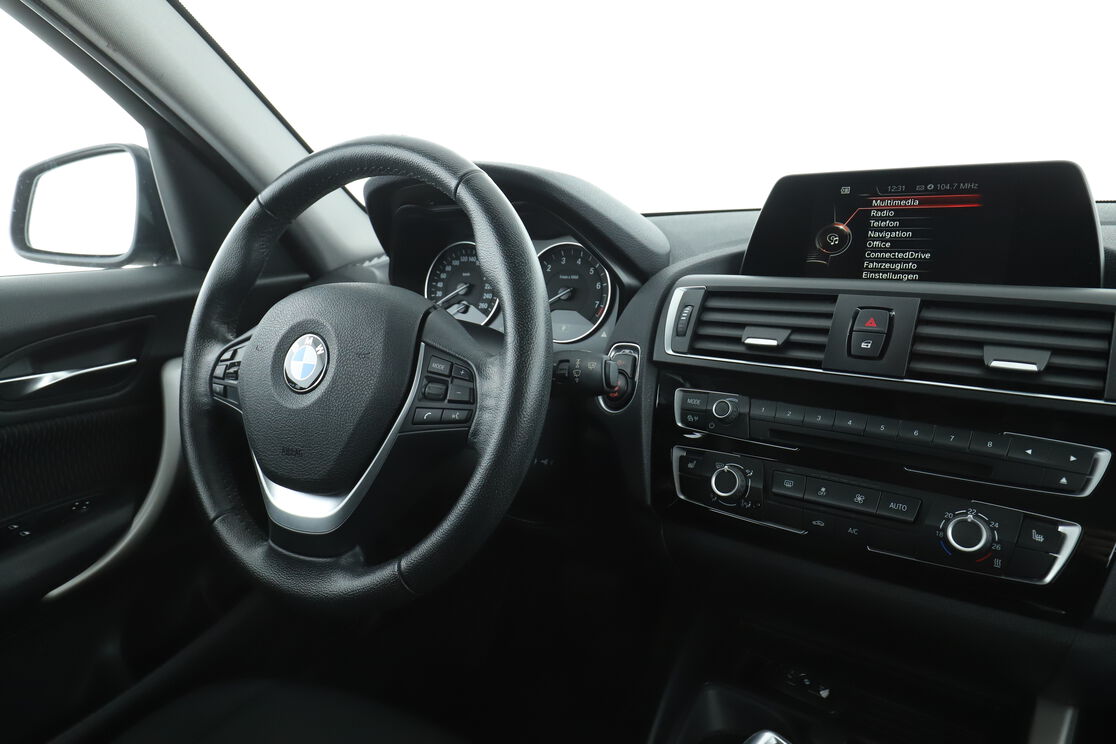 BMW 1er 118i Advantage, Benzin, 14.550 €