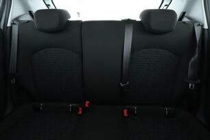 Innenraum Rücksitze Fahrerseite