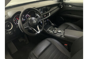 Interno lato guidatore 2