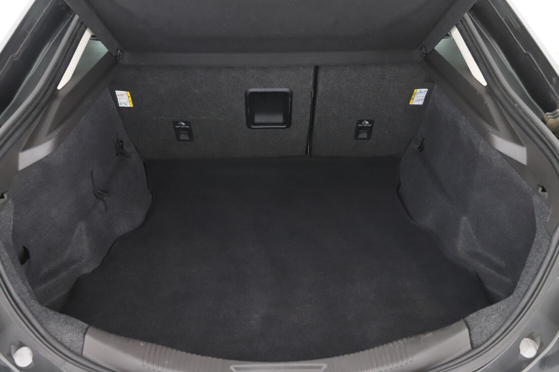 Kofferbak interieur 2