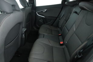 Intérieur sièges arrière depuis le côté conducteur