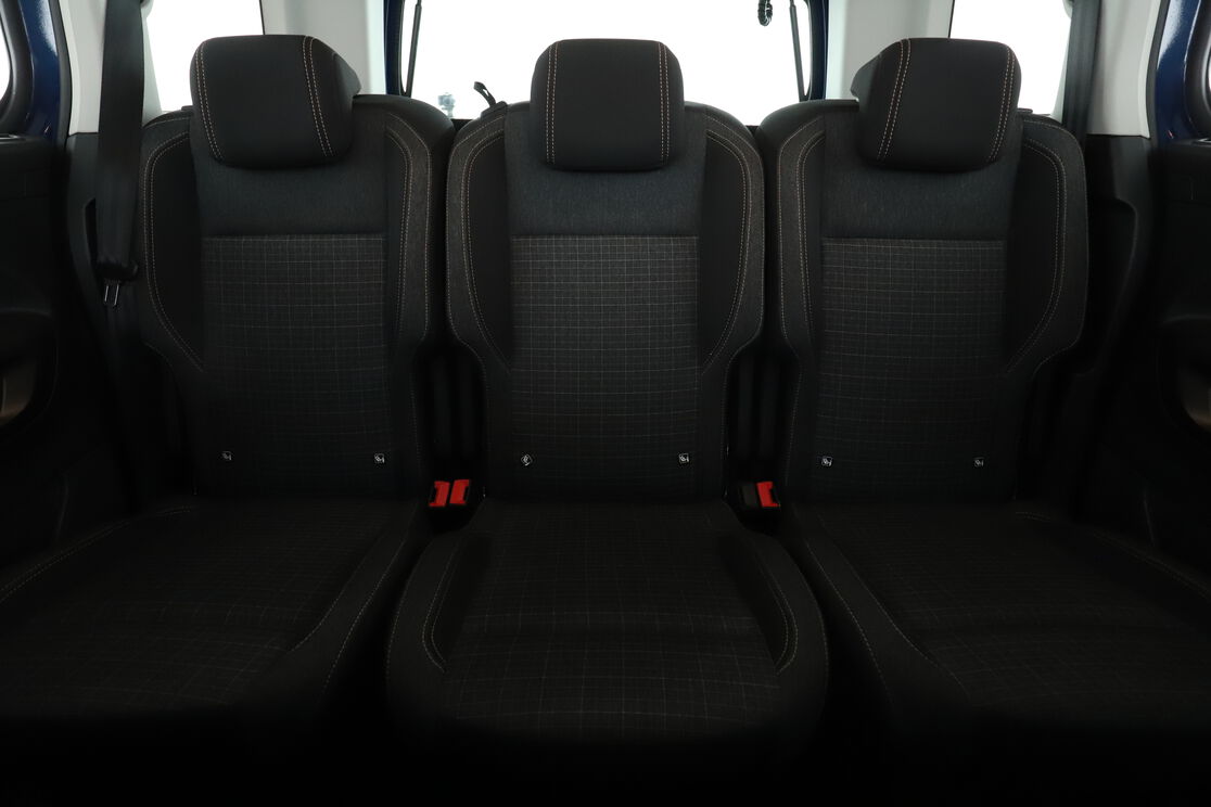 Interior asiento trasero