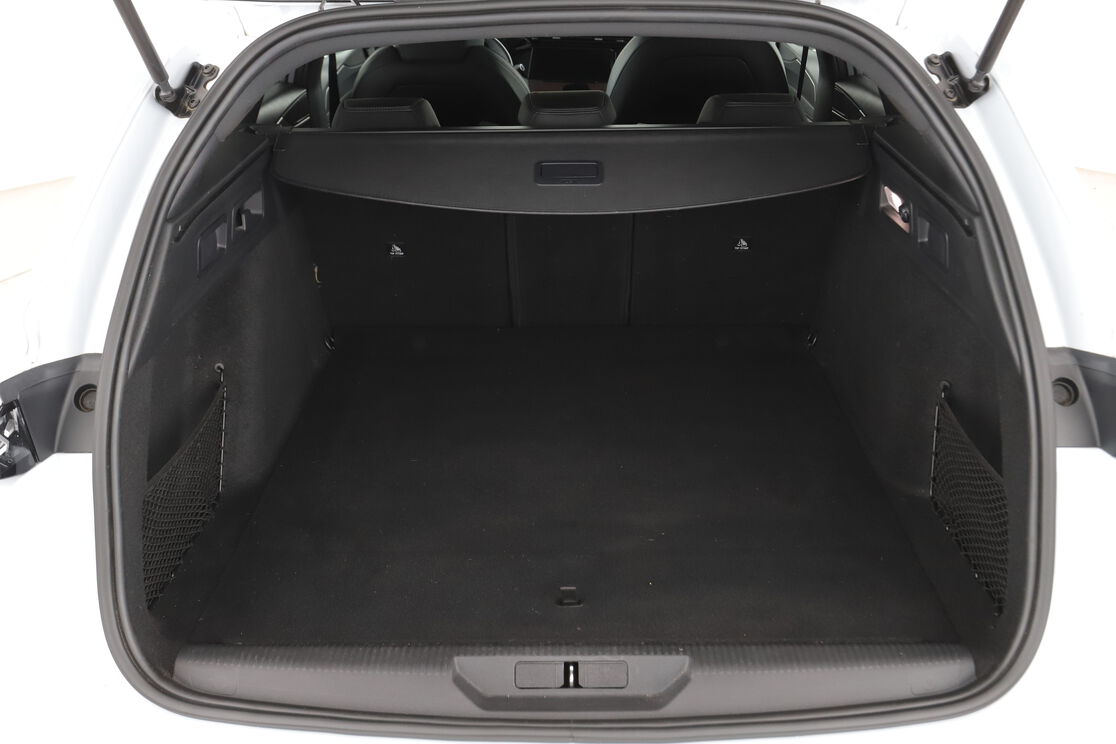 Kofferbak interieur 2