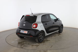 Exterior posterior derecho