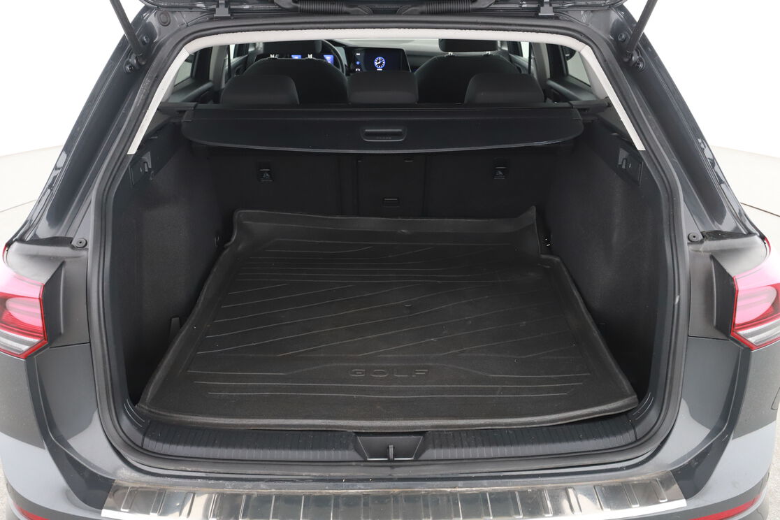 Innenraum Kofferraum 2