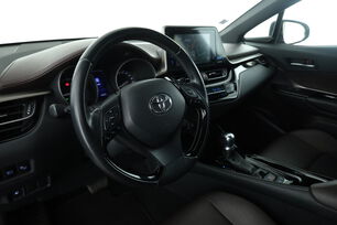 Intérieur côté conducteur 2