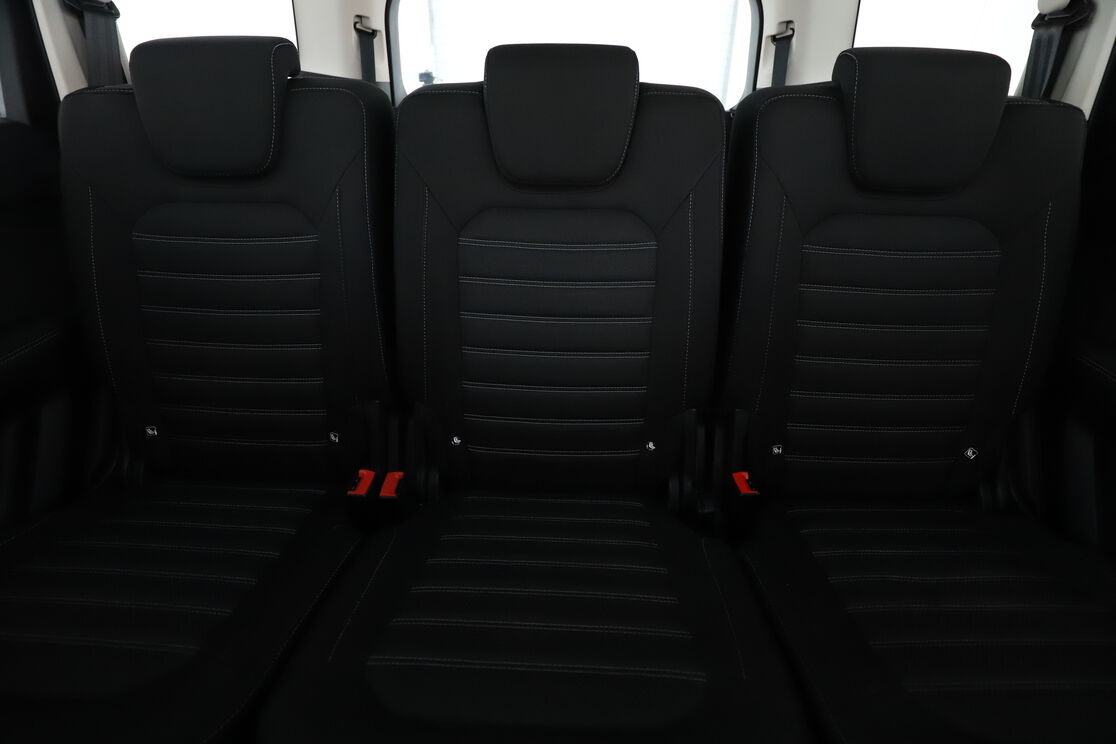 Interior asiento trasero