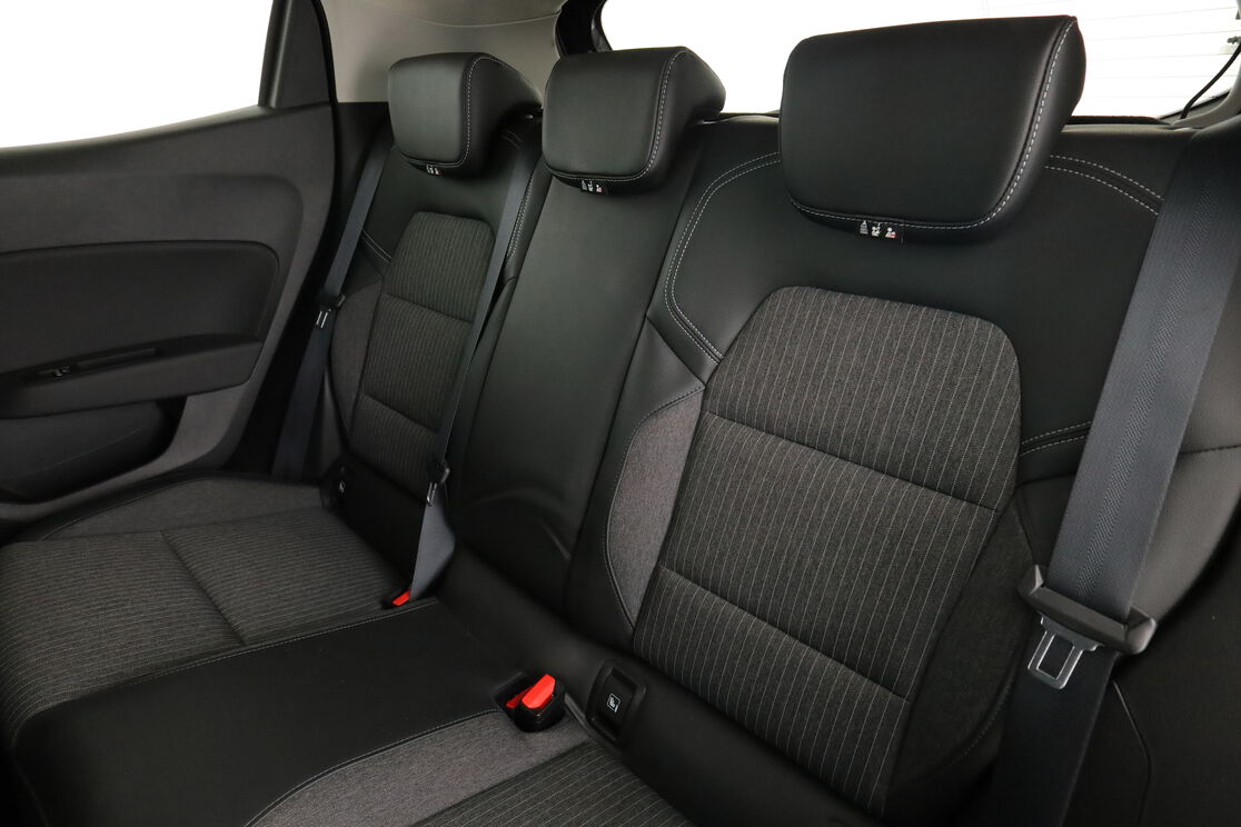 Intérieur sièges arrière depuis le côté conducteur