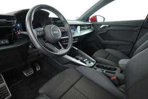 Intérieur côté conducteur 2