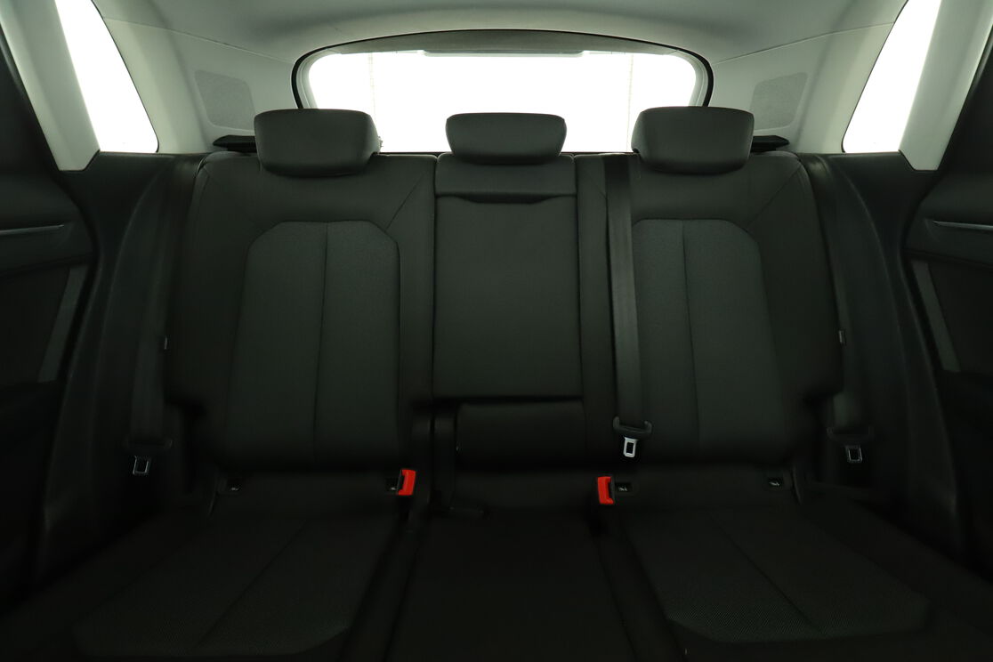 Interno sedili posteriori