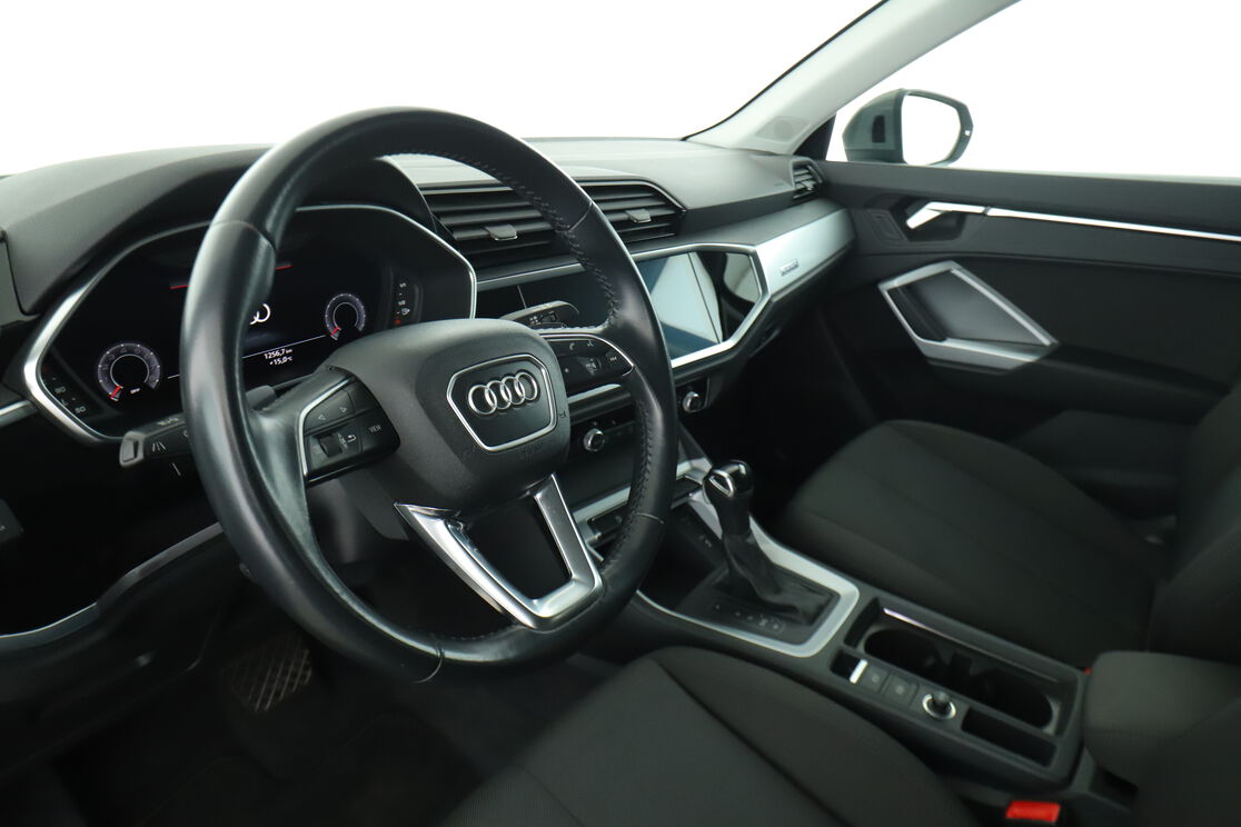 Interno lato guidatore 2