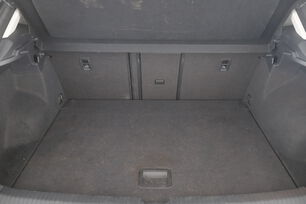 Intérieur coffre 1