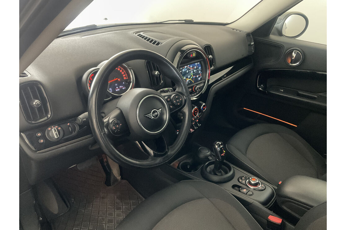 Interno lato guidatore 2