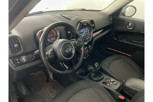 Interno lato guidatore 2