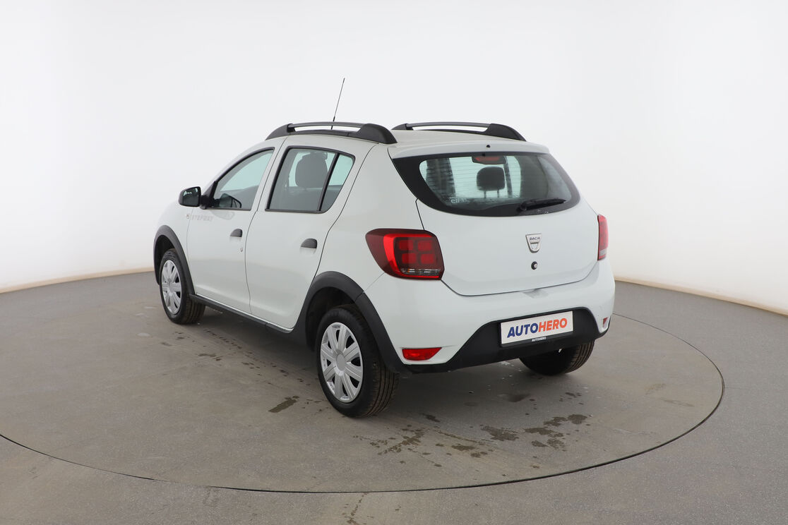 Exterior trasero izquierdo