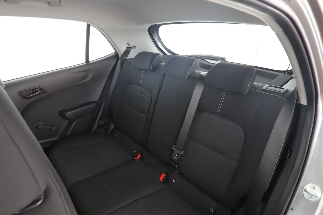 Intérieur sièges arrière depuis le côté conducteur