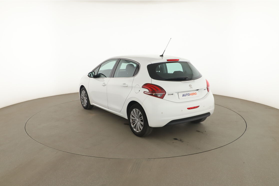 Extérieur arrière gauche