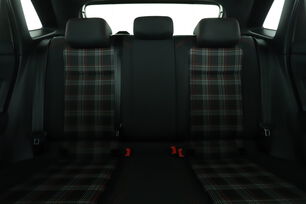 Interior asiento trasero