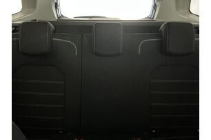 Interno sedili posteriori