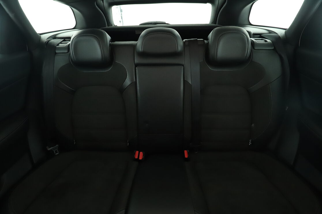 Interior asiento trasero