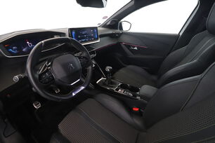 Intérieur côté conducteur 2