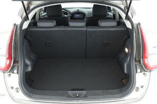 Kofferbak interieur 2