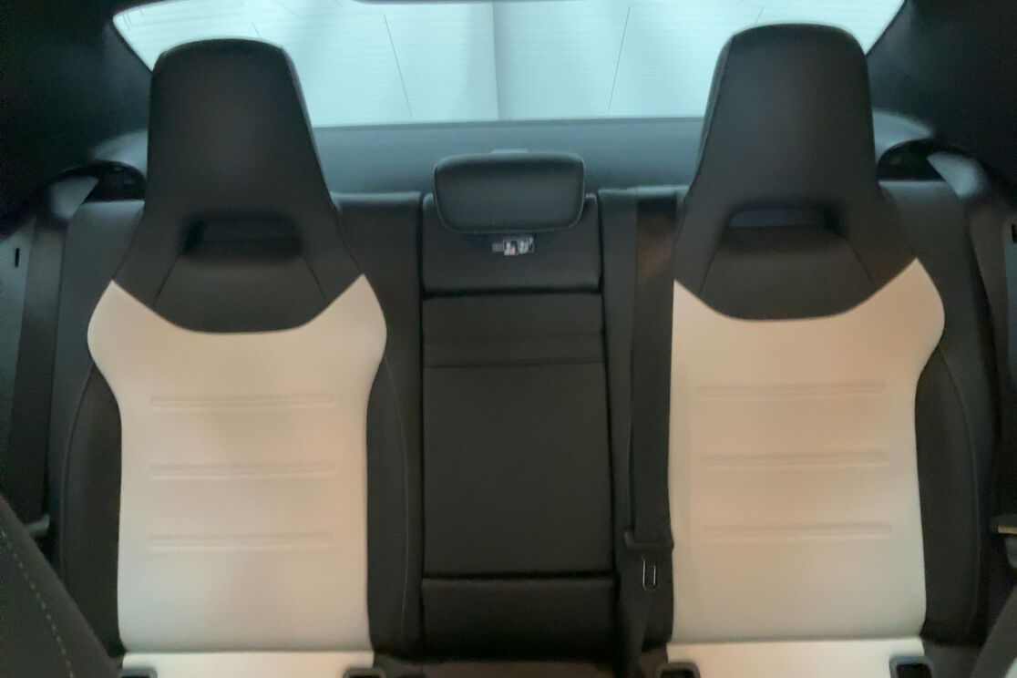 Interior asiento trasero