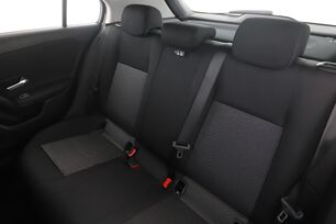 Innenraum Rücksitze Fahrerseite