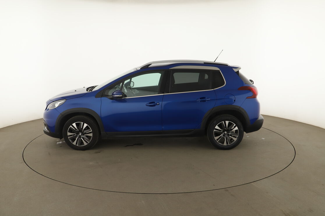 Extérieur côté gauche